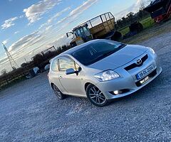 Toyota Auris - Image 8/10