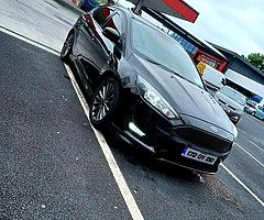 172 Ford Focus ST-Line
