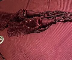 90x90 lined Oxford blood red curtains & tie backs