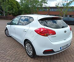 Kia Ceed - Image 5/8