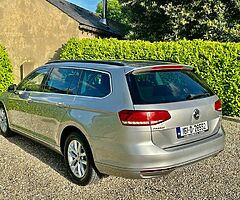 2016 Volkswagen Passat - Image 3/8