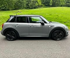 2018 MINI Cooper