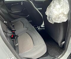 2018 MINI Cooper - Image 8/10