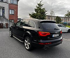 Audi Q7 - Image 3/6