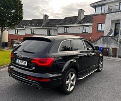 Audi Q7 - Image 6/6