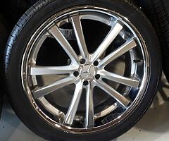 Guenion Niche wheels 22inch and tires Mercedes all S.U.V. chrome lip and silver spokes - Image 3/10
