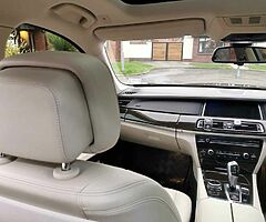 2014 BMW Series 7 - Image 9/10