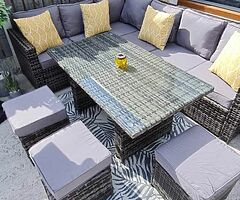 10 SEATER GARDEN RATTAN FURNITURE SET / DINING TABLE / DELIVERY  - Image 2/2