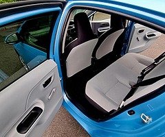 Toyota Aqua 1.5 Hybrid - Image 5/10