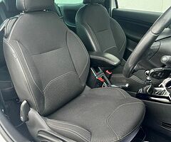 2015 Citroën DS3 - Image 5/10