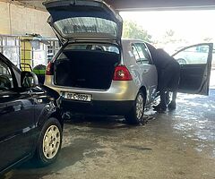 Volkswagen Golf mk5 (low mileage)