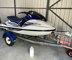 2004 YAMAHA 1300r