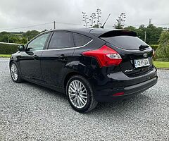 2013 FORD FOCUS 1.0L PETROL SAT NAV NCT 11/23 5 SPEED MANUAL SPOTLESS - Image 3/10
