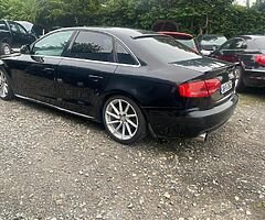 Audi A4 b8 kitted se