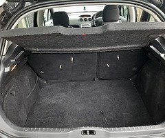 PEUGEOT 308 - Image 7/10