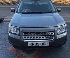 Land rover 09 plate