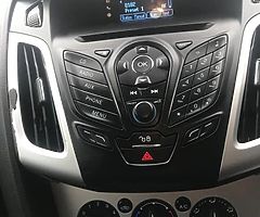 Ford Focus - Image 7/9