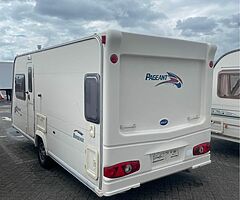 Bailey Lightweight MINT Fix Bed Caravan For Sale - Image 4/10