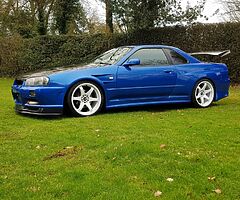1998 Nissan Skyline - Image 4/8
