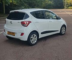 2016 Hyundai i10