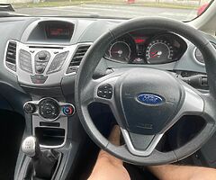 2011 Ford Fiesta 90K Miles - Image 5/8
