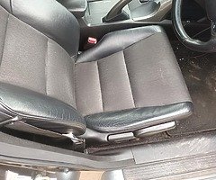 Breaking 2009 Honda accord - Image 4/7