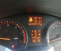 12 Toyota Avensis 2.0ltr Diesel With Tax And Nct - Image 5/10