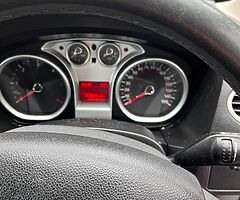 Ford Focus - Image 5/8
