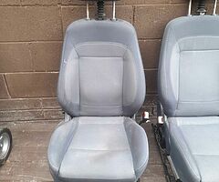 2 seats Ford S-max