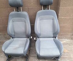 2 seats Ford S-max - Image 4/4