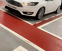 Ford Focus - Image 4/10