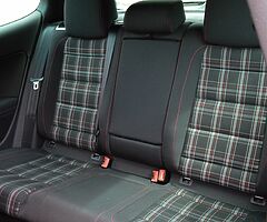 2010 Volkswagen Golf - Image 9/10