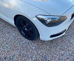 2015 BMW Series 1 - Image 4/8