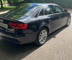 AUDI A4 B8 SE * READ AD*