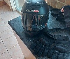 Motorcycle helmet for sale - Image 3/3