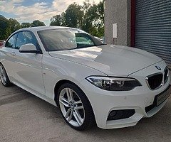 BMW 218d - Image 8/9
