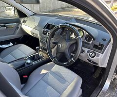 Mercedes c180 - Image 5/9