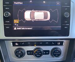 2018 Volkswagen Passat - Image 6/10