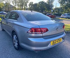 2018 Volkswagen Passat - Image 10/10