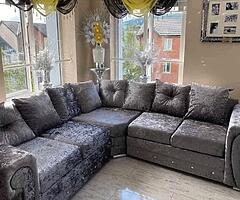 Brand new high quality Italian crushed velvet corner sofa €795 next day delivery