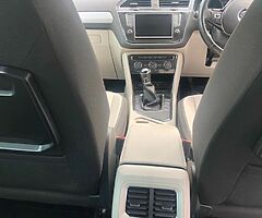 171 VW Tiguan 2.0 SE TDi 140PS Manual Transmission - Image 8/10