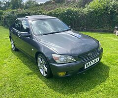 Lexus is200 - Image 3/7