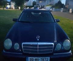 99 Mercedes Benz E220
