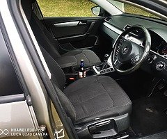 VOLKSWAGEN PASSAT 2014