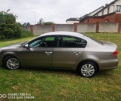 VOLKSWAGEN PASSAT 2014 - Image 6/10