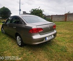 VOLKSWAGEN PASSAT 2014 - Image 7/10