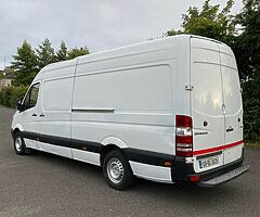 08 Mercedes Sprinter LWB New Doe low mileage