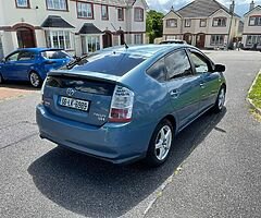 Toyota Prius hybrid 2006