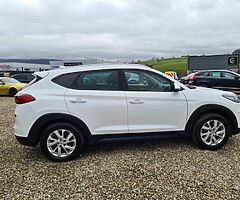 2019 Hyundai Tucson - Image 4/10