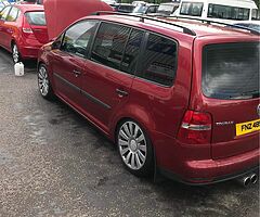 2004 Volkswagen Touran - Image 4/8